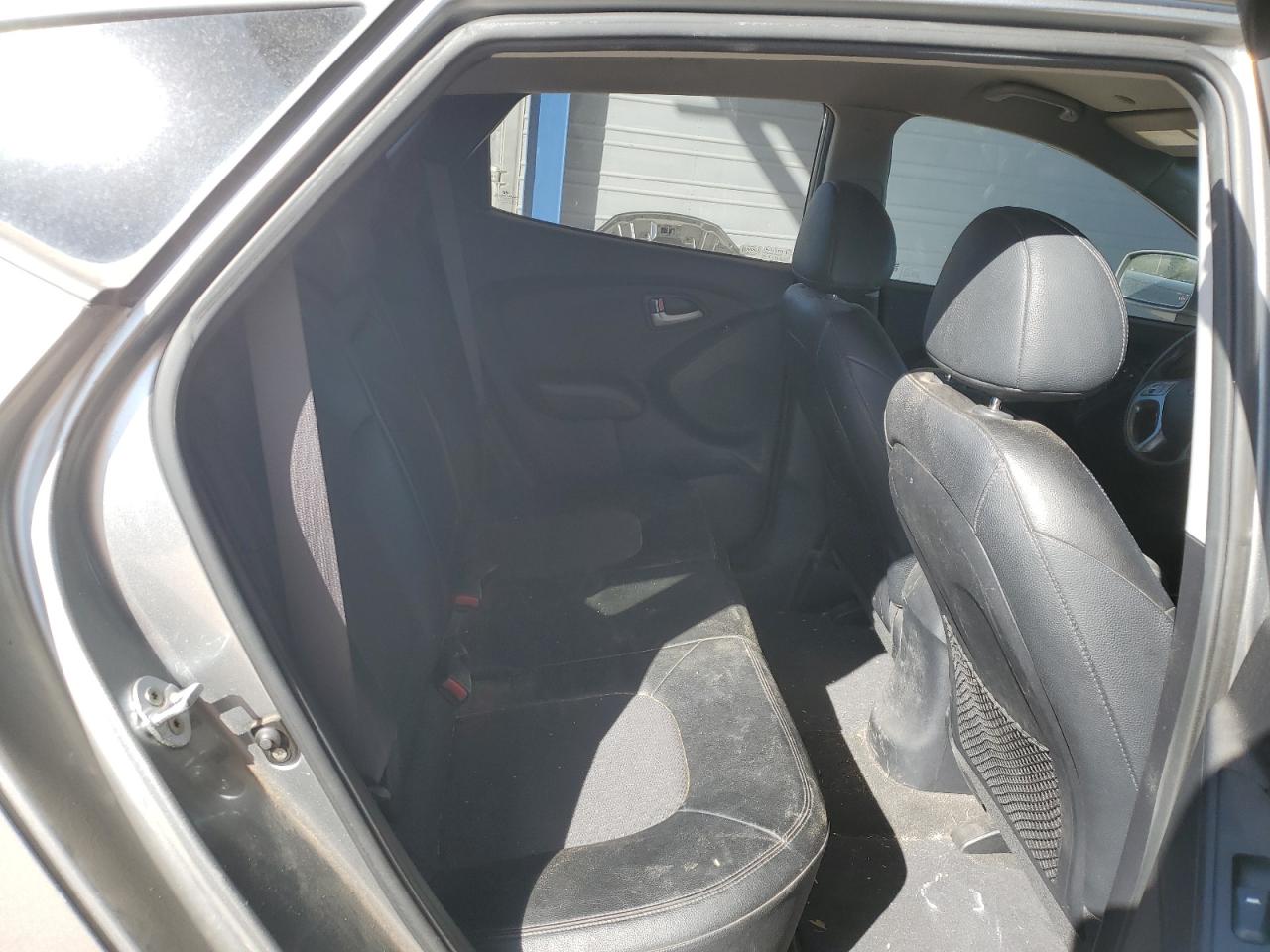 2012 Hyundai Tucson VIN KM8JU3AC8CU362346 Copart auction photo, front end damage thumbnail 10