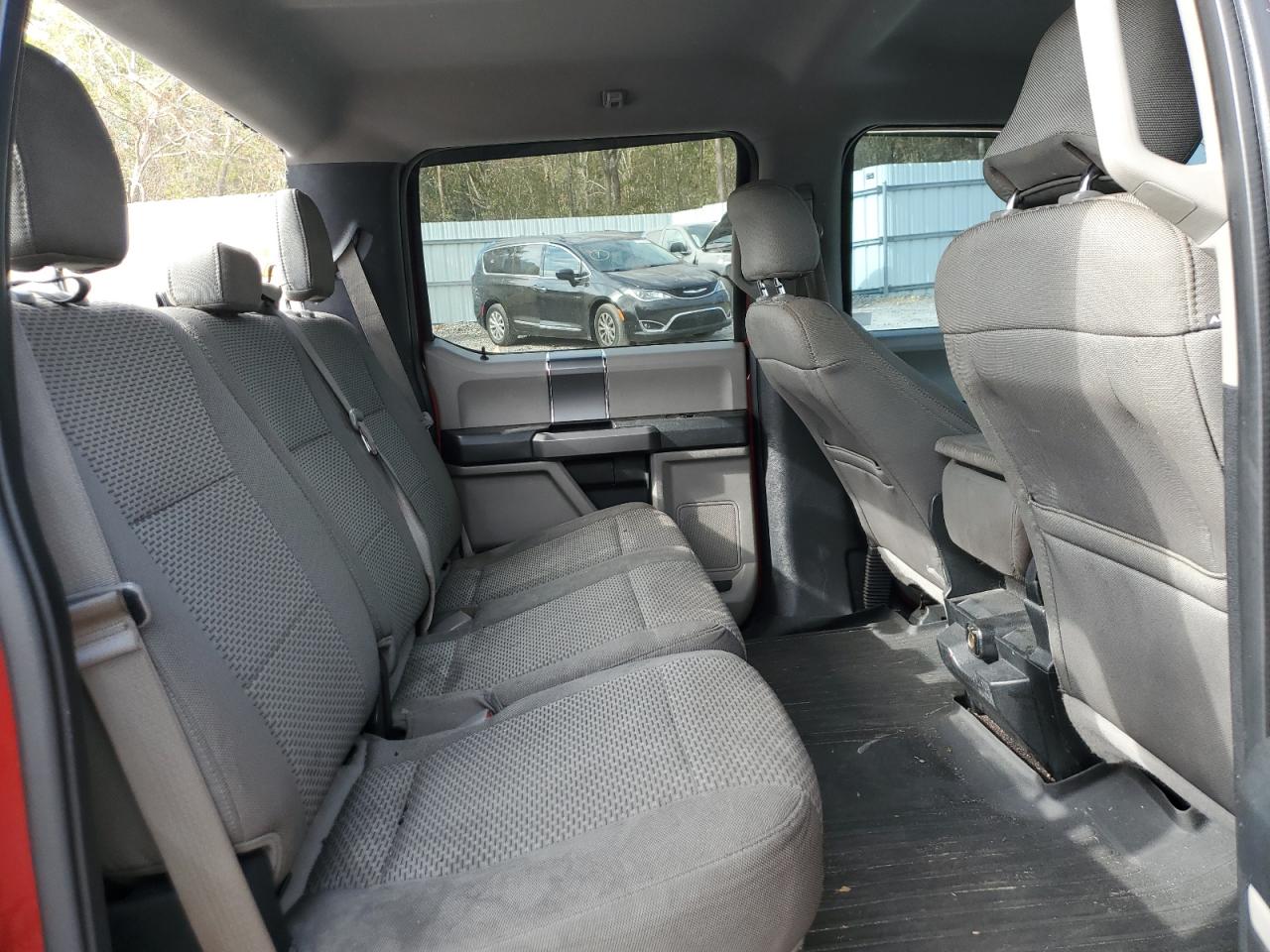 2016 Ford F-150 VIN 1FTEW1CP4GFB91609 Copart auction photo, rear end damage thumbnail 10