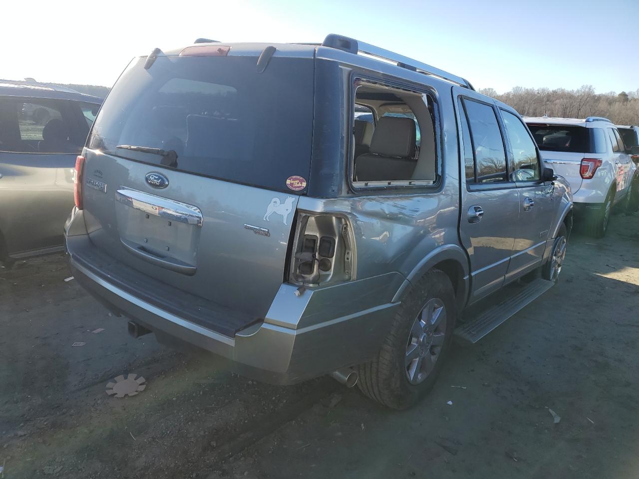 2008 Ford Expedition VIN 1FMFU19588LA58656 Copart auction photo, all over damage thumbnail 3
