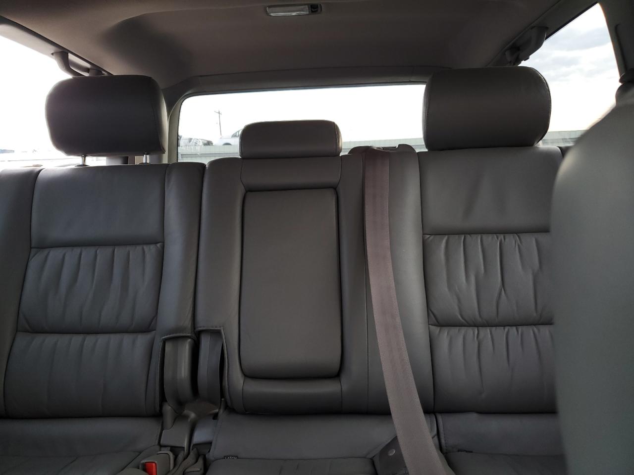 2004 Toyota Land Cruiser VIN JTEHT05J242065384 Copart auction photo, rear end damage thumbnail 10
