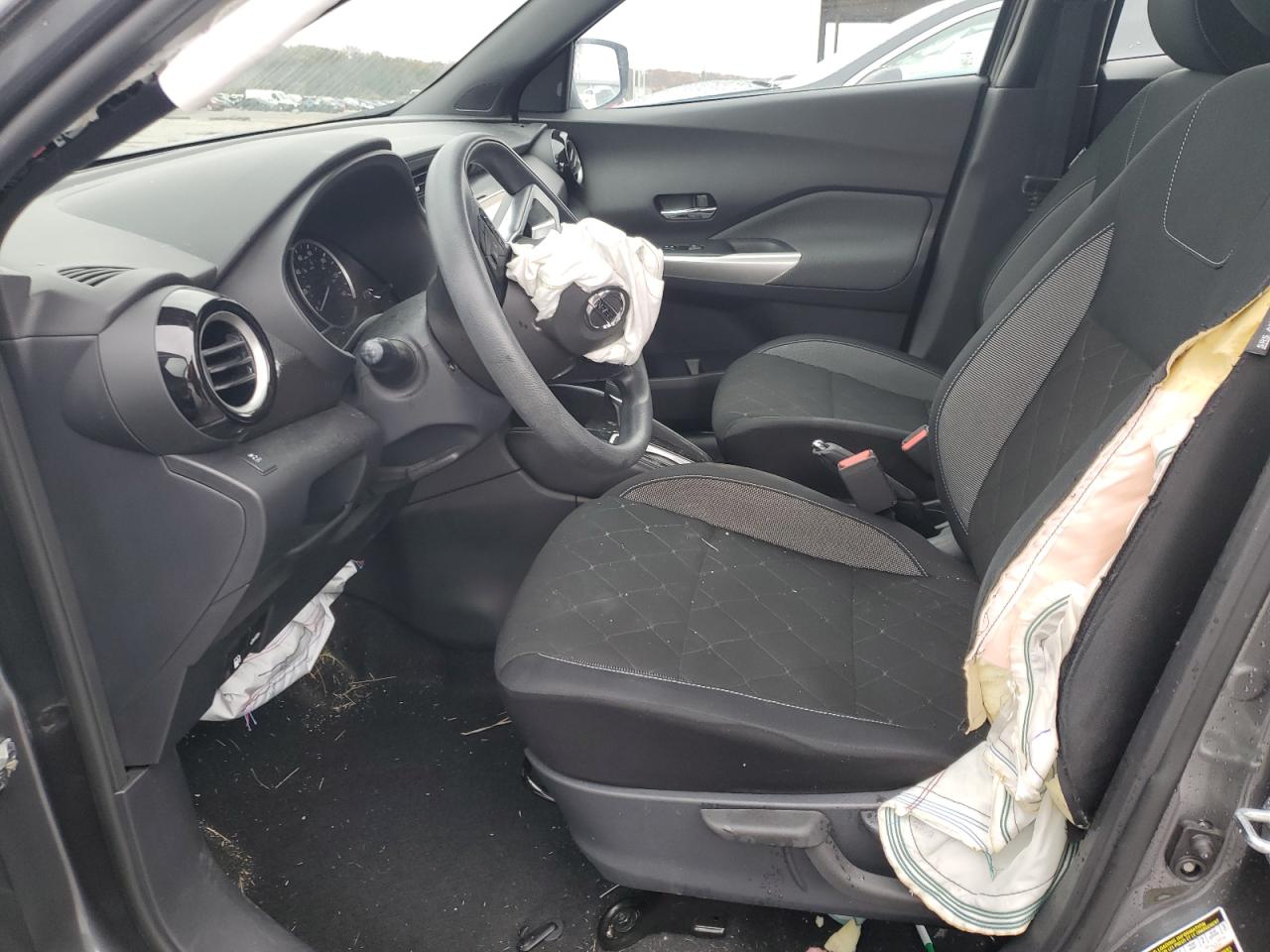 2019 Nissan Kicks VIN 3N1CP5CU3KL558163 Copart auction photo, front end damage thumbnail 7
