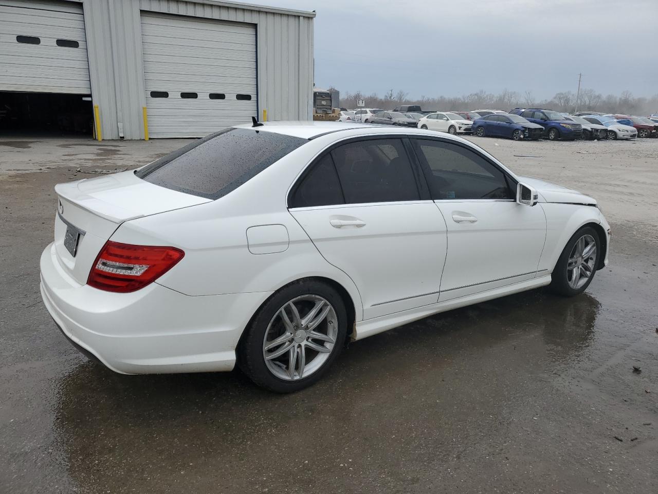 2013 Mercedes-Benz C-klasse VIN WDDGF4HB9DA802479 Copart auction photo, front end damage thumbnail 3
