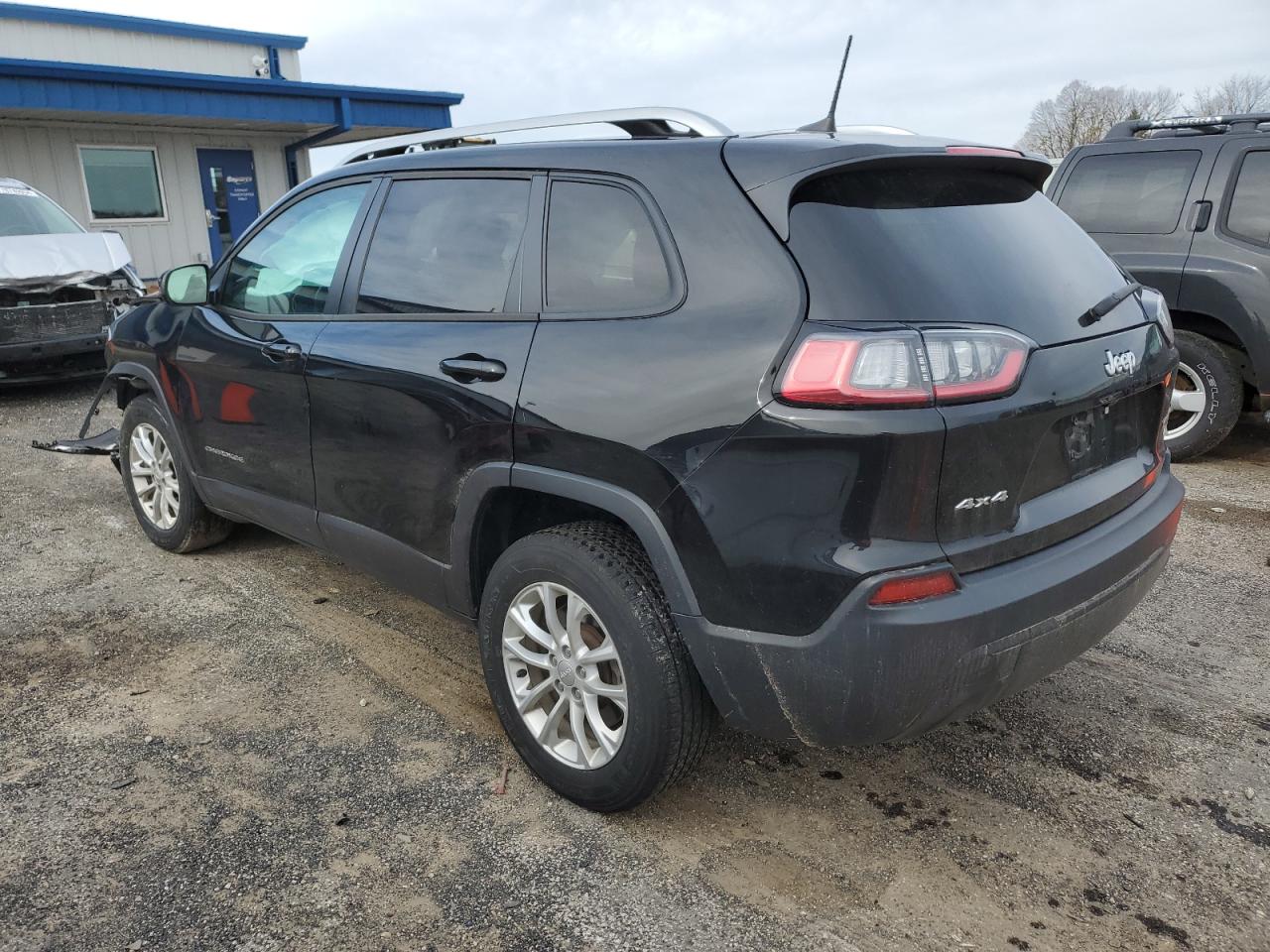 2020 Jeep Grand Cherokee VIN 1C4PJMCB2LD582177 Copart auction photo, front end damage thumbnail 2