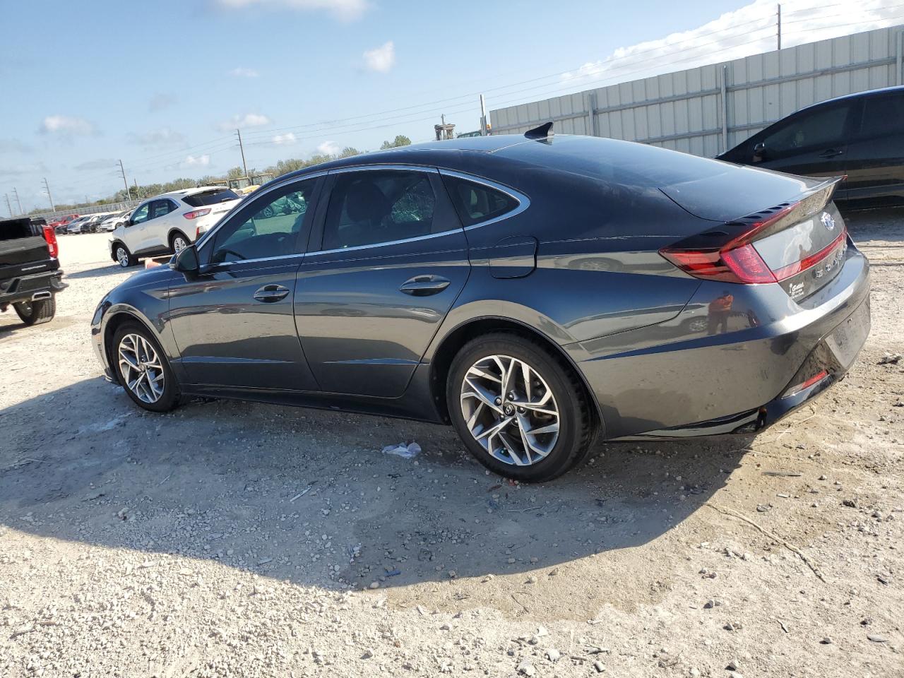 2021 Hyundai Sonata VIN KMHL64JA5MA146139 Copart auction photo, side damage thumbnail 2