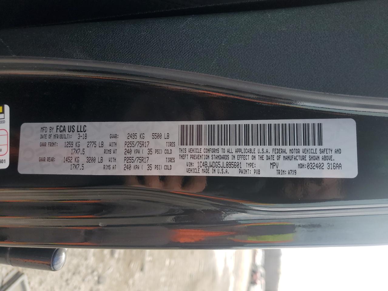 2018 Jeep Wrangler VIN 1C4BJWDG5JL895601 Copart auction photo, front end / minor dent/scratches damage thumbnail 12