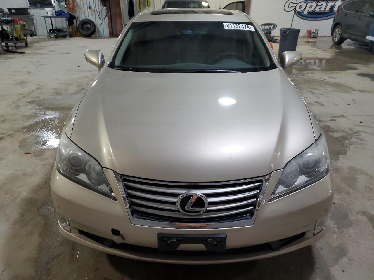 2011 Lexus ES VIN JTHBK1EG0B2453569 Copart auction photo, side / minor dent/scratches damage thumbnail 5