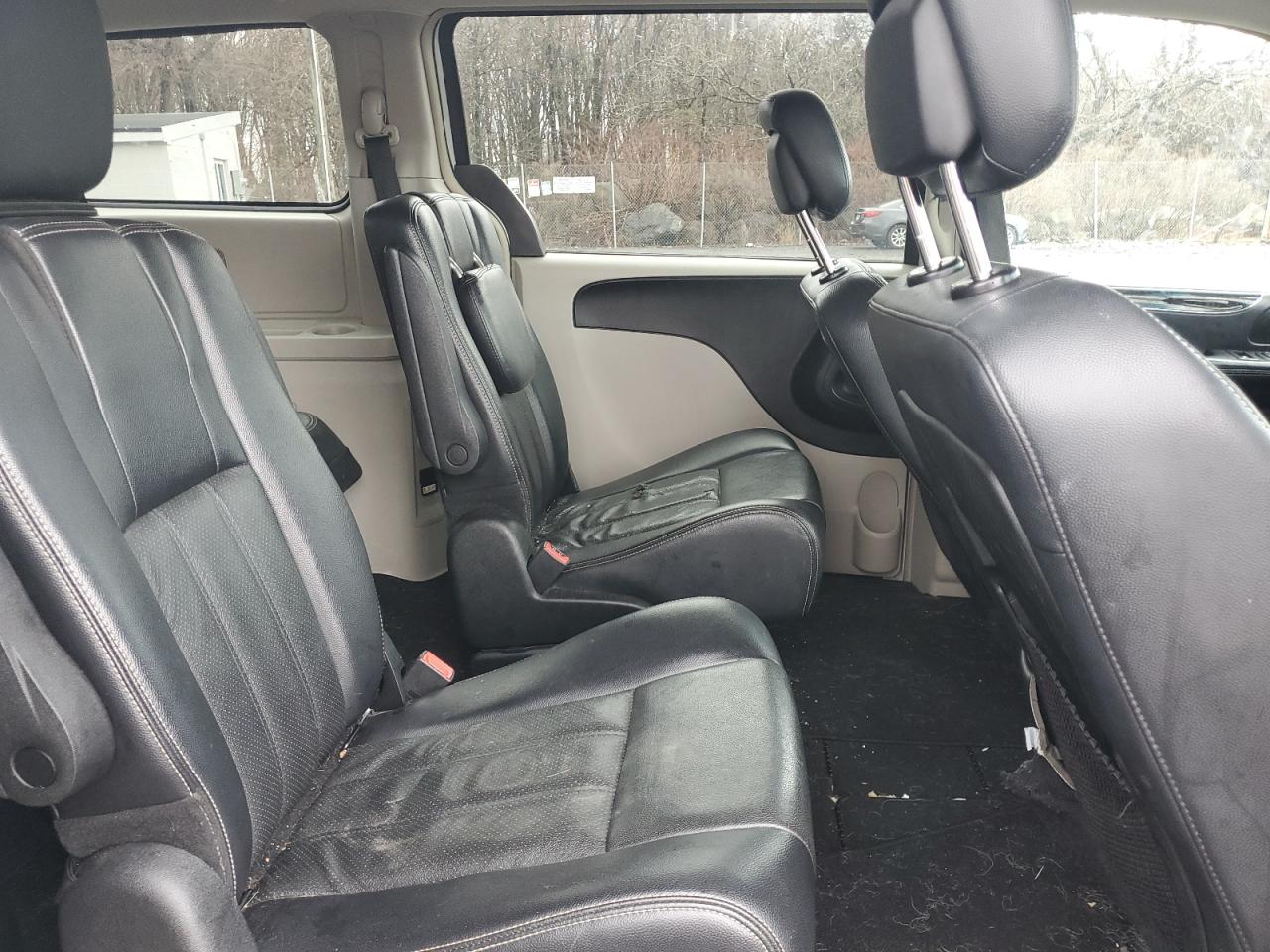 2012 Chrysler Town & Country VIN 2C4RC1BG4CR382459 Copart auction photo, front end damage thumbnail 11