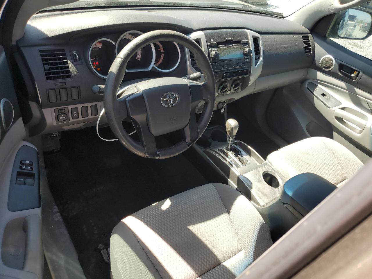 2012 Toyota Tacoma VIN 5TFTX4CN1CX020597 Copart auction photo, front end / rear end damage thumbnail 8