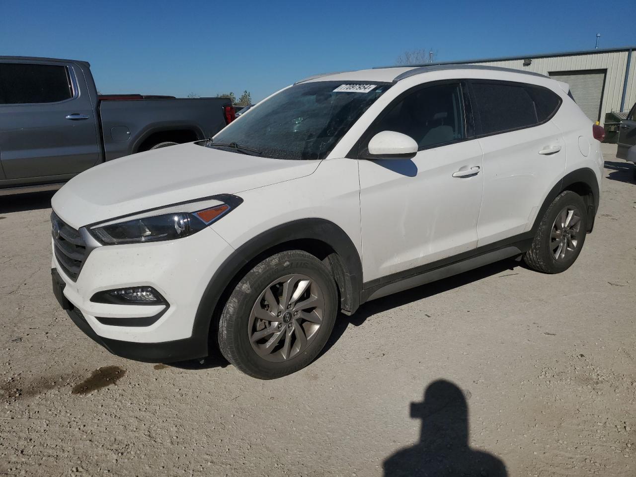 2018 Hyundai Tucson VIN KM8J3CA45JU670096