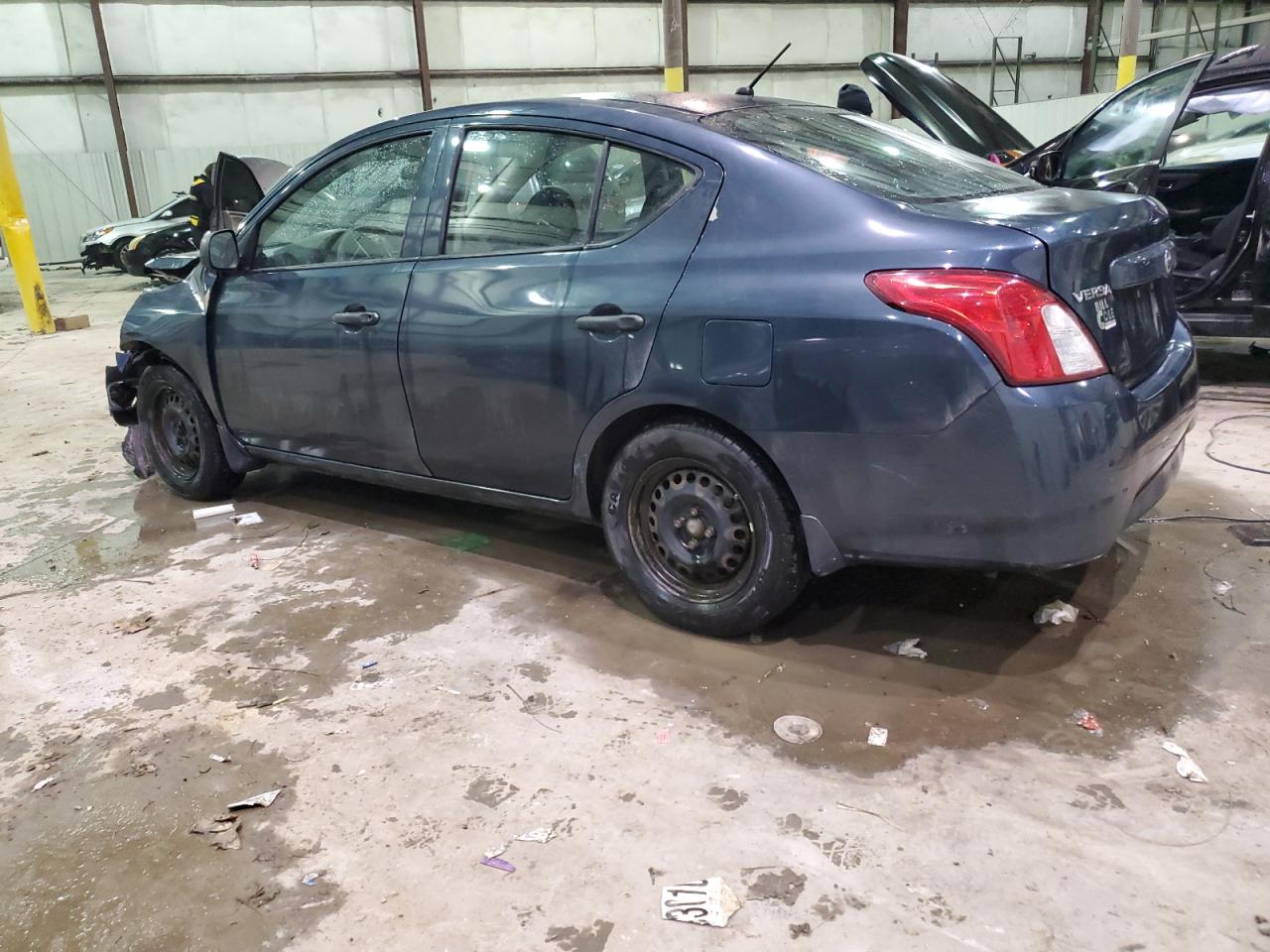 2015 Nissan Versa VIN 3N1CN7AP3FL918133 Copart auction photo, front end damage thumbnail 2