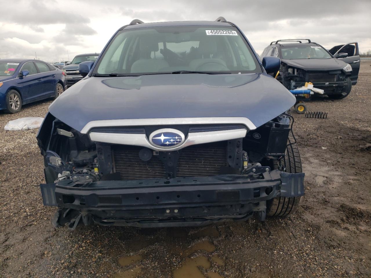 2014 Subaru Forester VIN JF2SJAEC3EH426421 Copart auction photo, front end / minor dent/scratches damage thumbnail 5