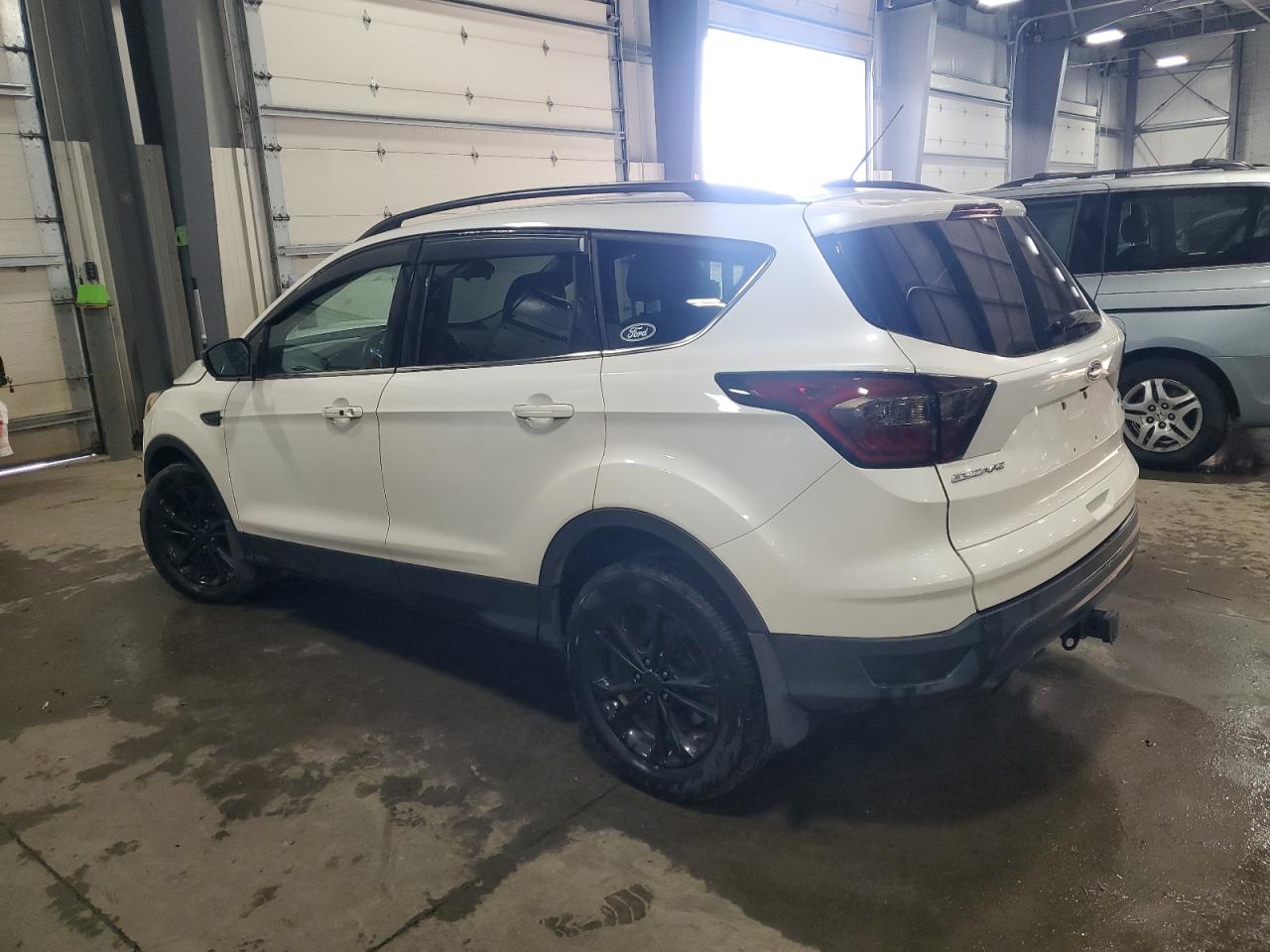2017 Ford Escape VIN 1FMCU9J95HUE79597 Copart auction photo, front end damage thumbnail 2