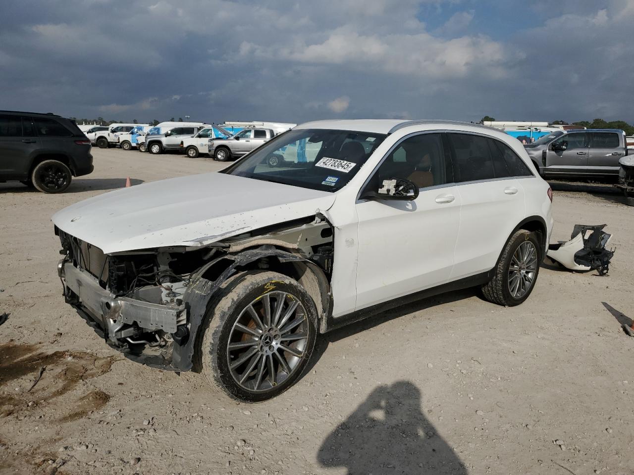 2020 Mercedes-Benz GLC VIN WDC0G8DB1LF727908