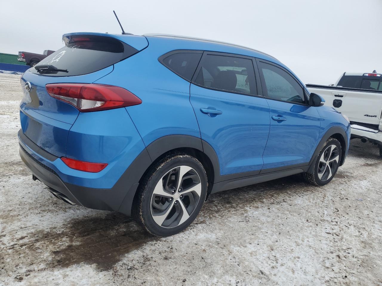 2016 Hyundai Tucson VIN KM8J3CA23GU095522 Copart auction photo, front end damage thumbnail 3