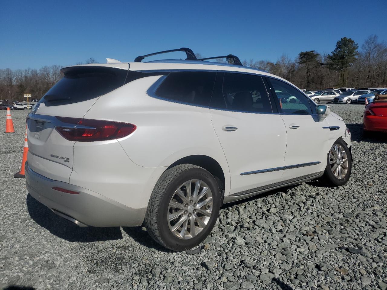 2019 Buick Enclave VIN 5GAEVAKW1KJ155850 Copart auction photo, front end / side damage thumbnail 3