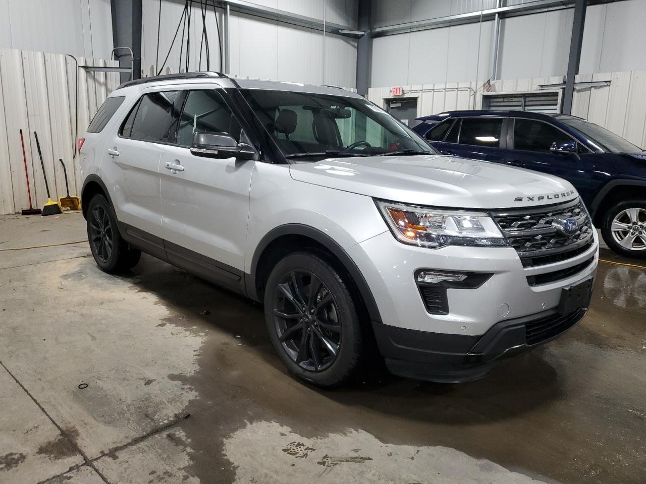 2018 Ford Explorer VIN 1FM5K8D84JGA22926 Copart auction photo, rear end damage thumbnail 4