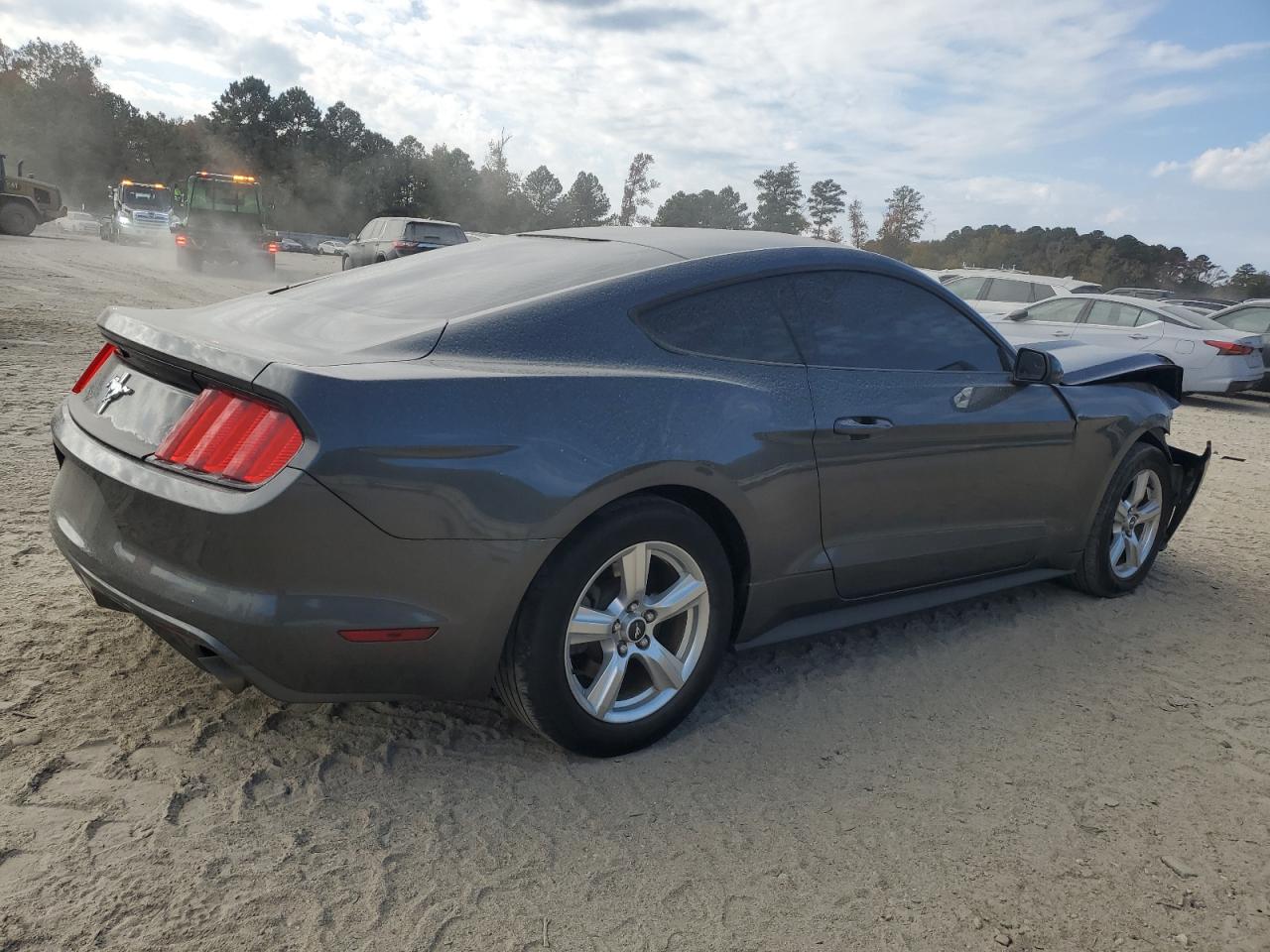 2015 Ford Mustang VIN 1FA6P8AM0F5347626 Copart auction photo, front end damage thumbnail 3
