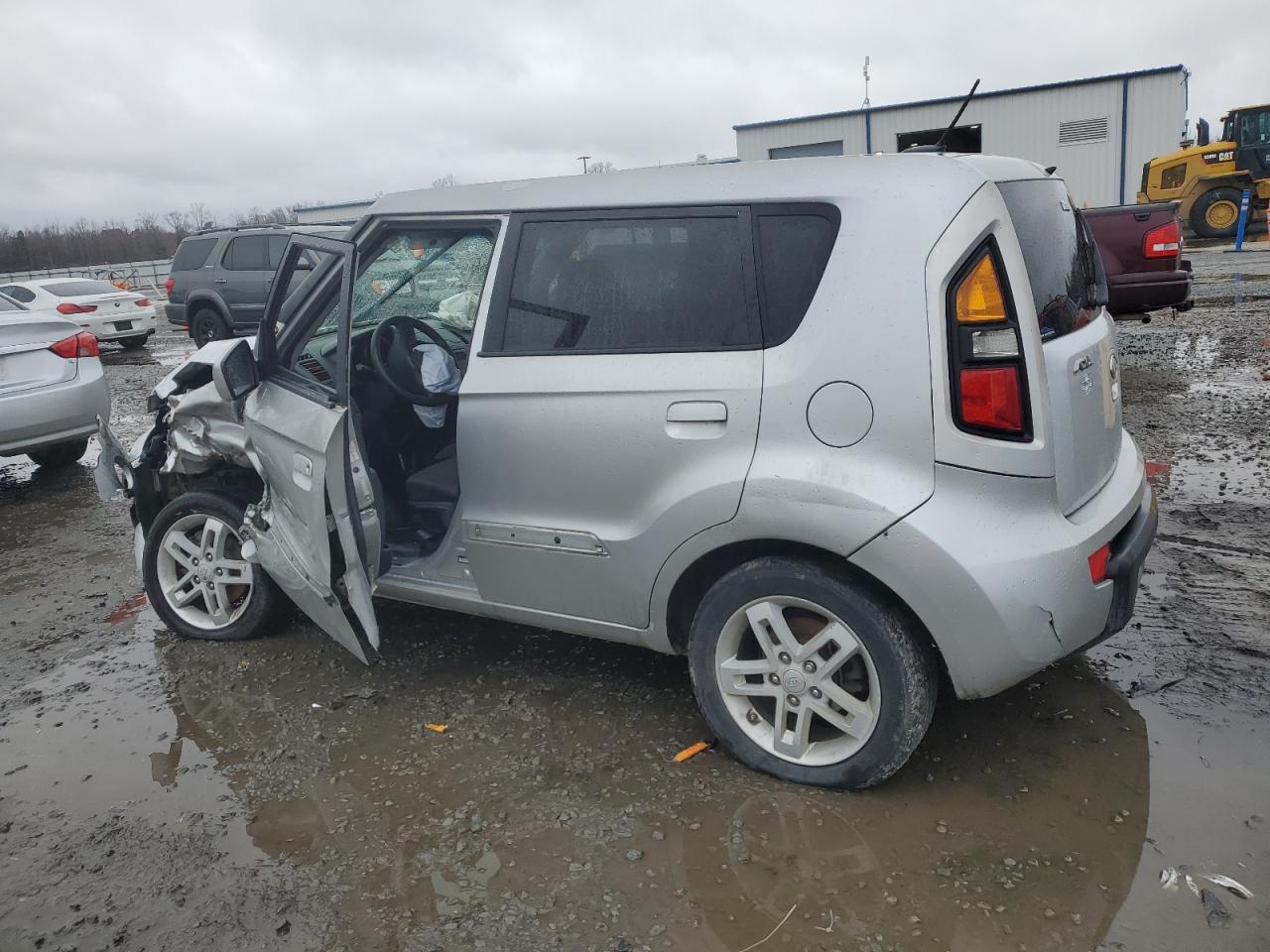 2010 KIA Soul VIN KNDJT2A20A7029577 Copart auction photo, all over damage thumbnail 2