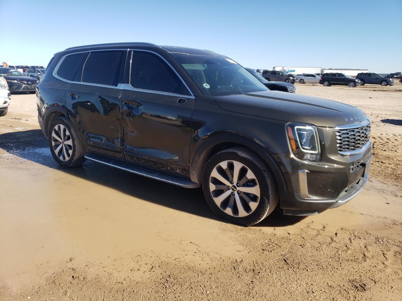 2020 KIA Telluride VIN 5XYP64HC7LG072542 Copart auction photo, side / minor dent/scratches damage thumbnail 4