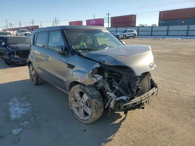 2010 KIA Soul VIN KNDJT2A25A7160259 Copart auction photo, all over damage thumbnail 11