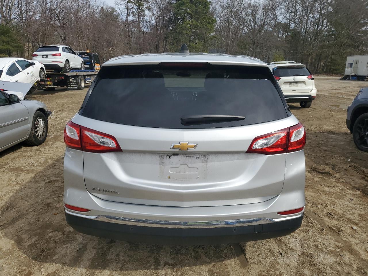 2020 Chevrolet Equinox VIN 2GNAXJEV8L6192877 Copart auction photo, front end / minor dent/scratches damage thumbnail 6