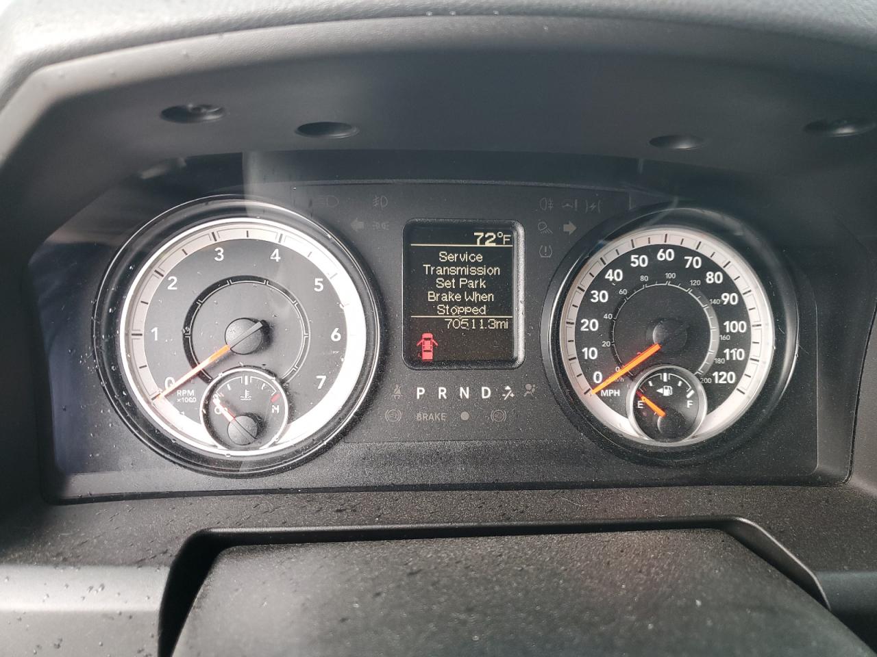 2017 RAM 1500 VIN 1C6RR7FT5HS692111 Copart auction photo, front end / mechanical damage thumbnail 9