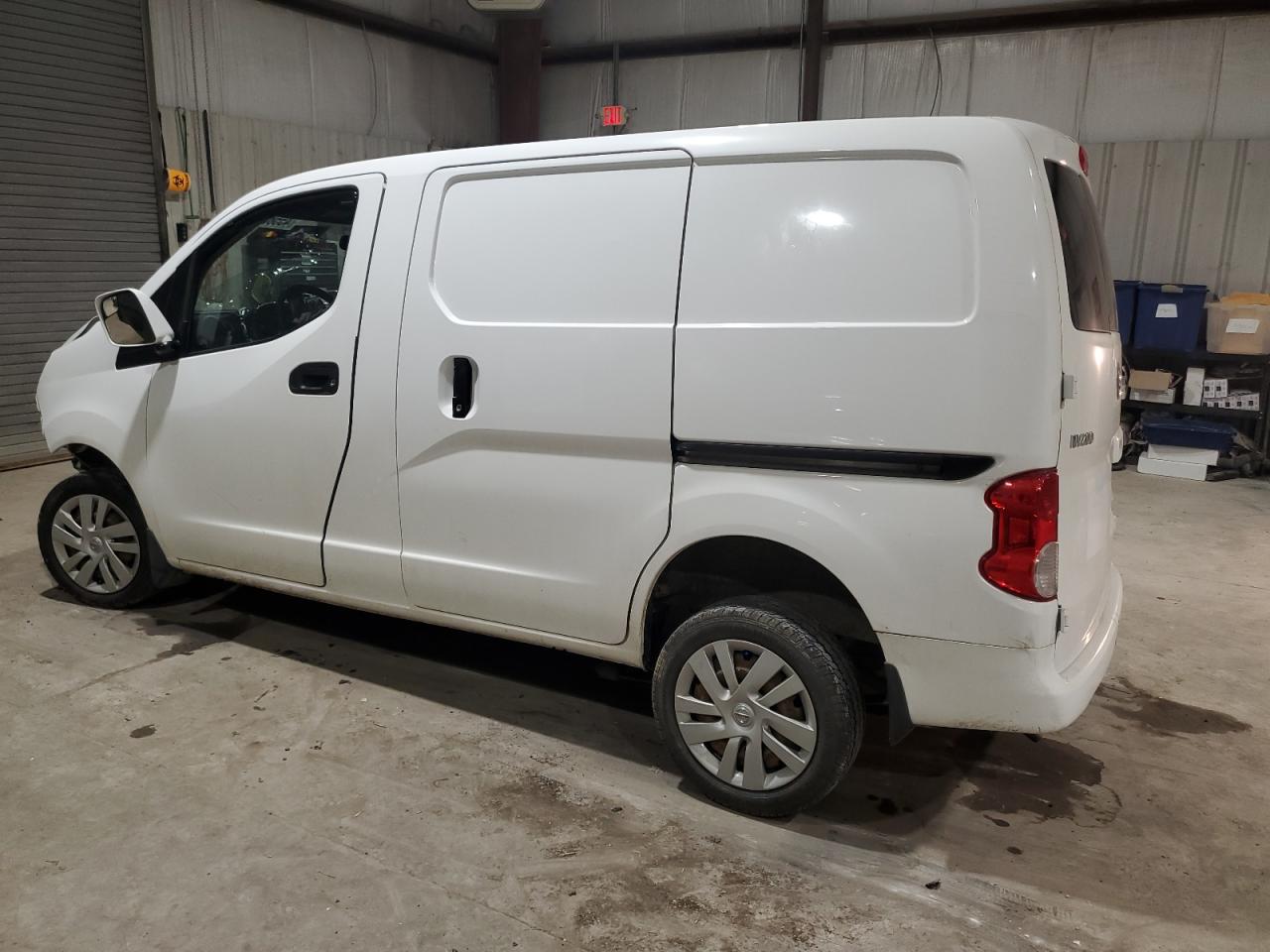 2015 Nissan NV VIN 3N6CM0KN1FK730282 Copart auction photo, front end damage thumbnail 2