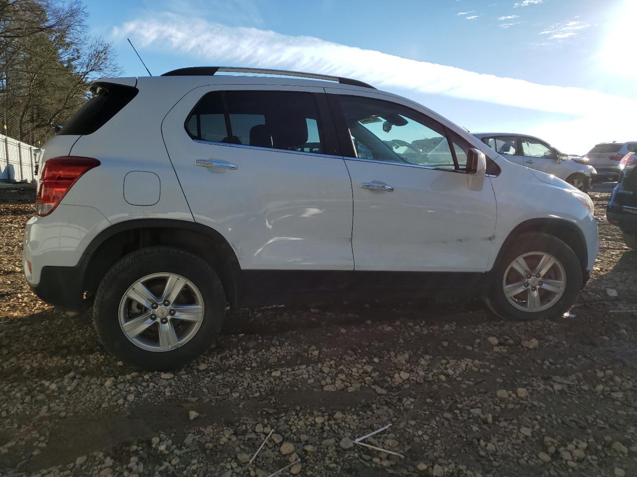2019 Chevrolet Trax VIN KL7CJPSBXKB958505 Copart auction photo, all over damage thumbnail 3