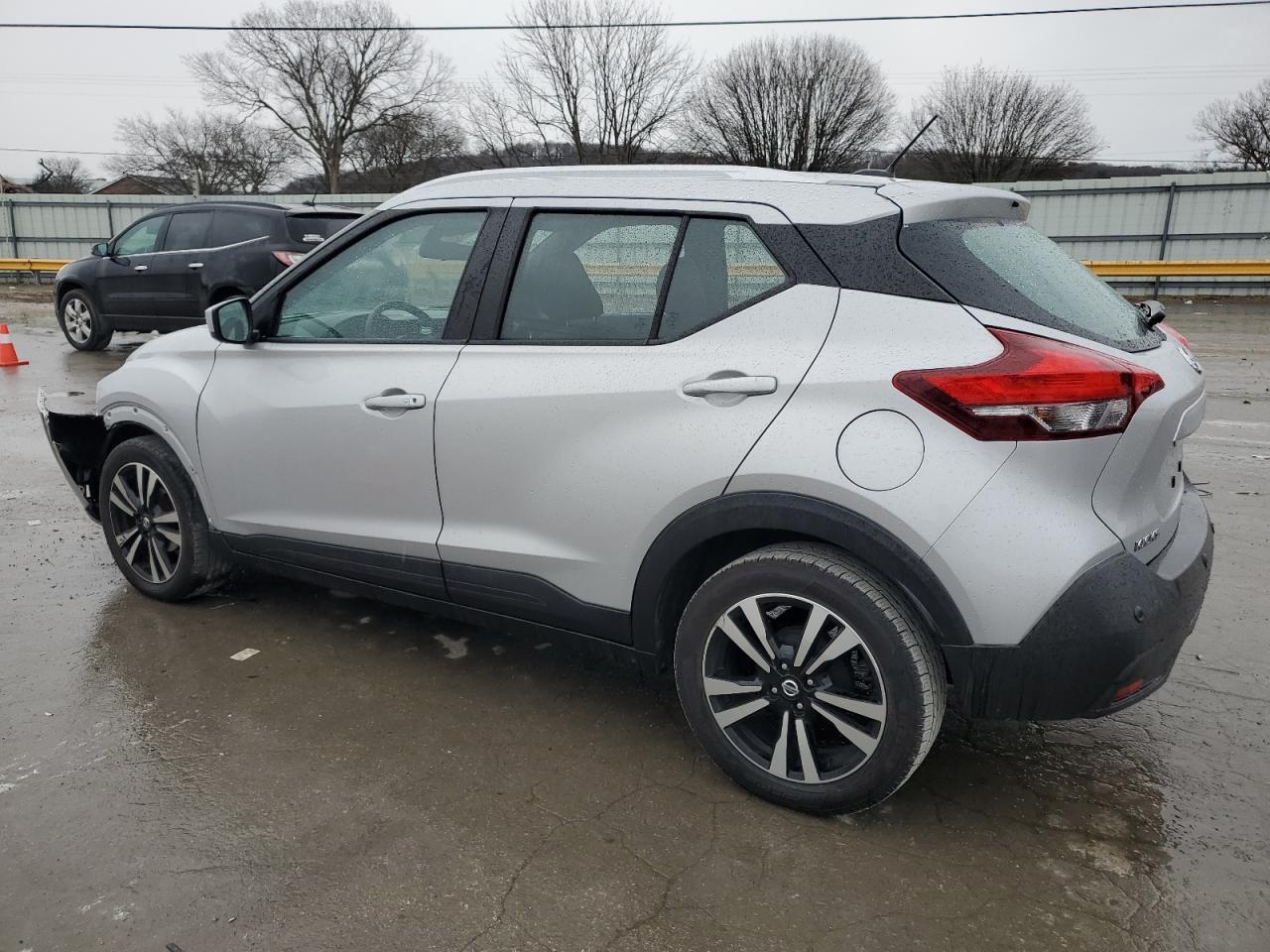 2020 Nissan Kicks VIN 3N1CP5CVXLL502134 Copart auction photo, front end damage thumbnail 2