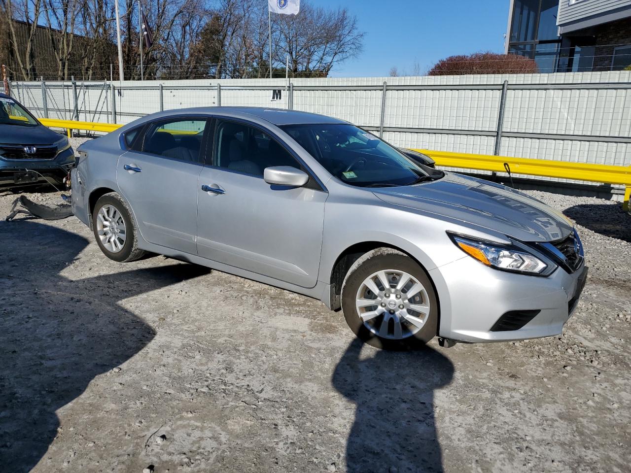 2018 Nissan Altima VIN 1N4AL3AP4JC234821 Copart auction photo, side damage thumbnail 4