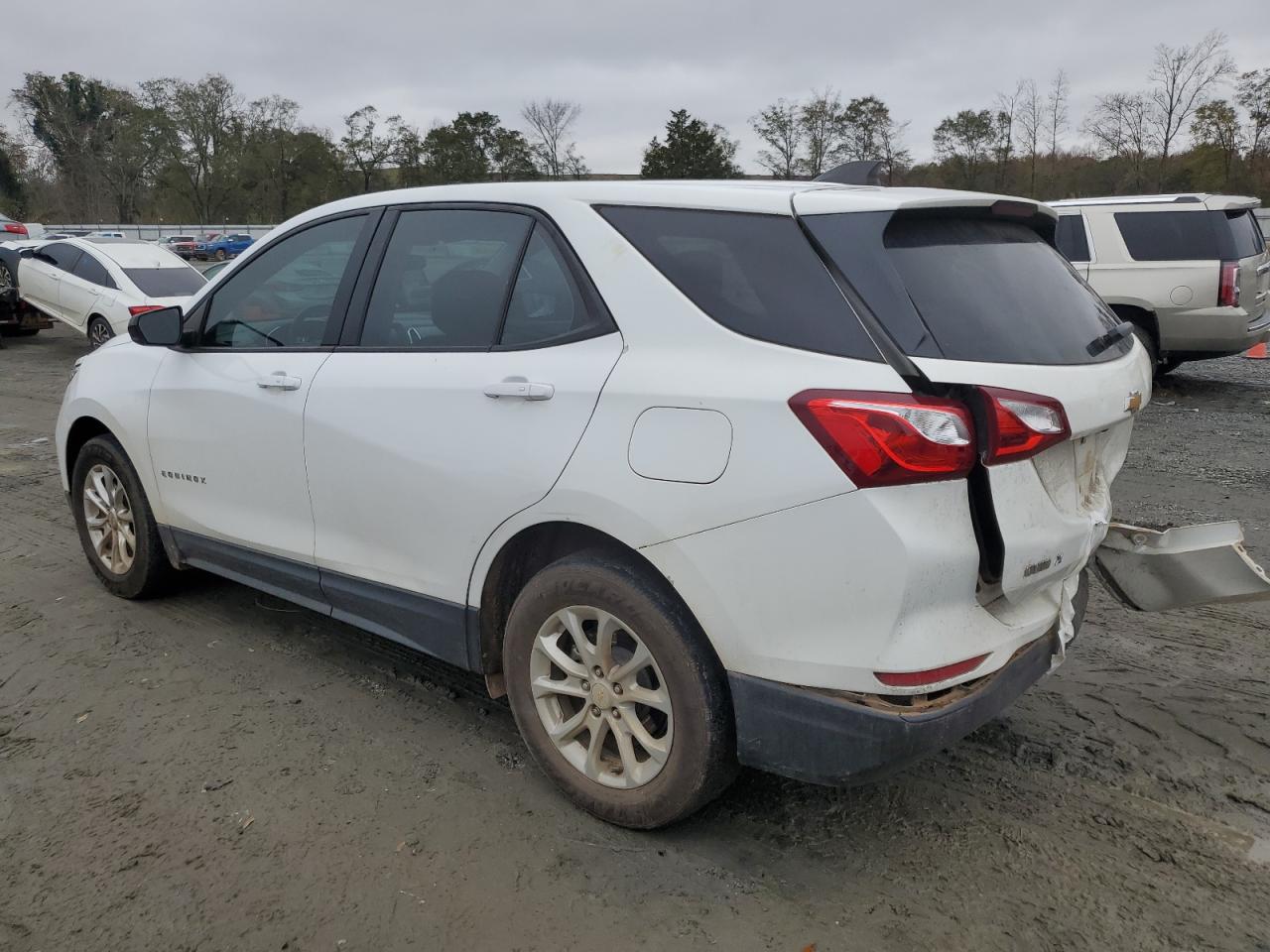 2018 Chevrolet Equinox VIN 2GNAXHEV3J6302403 Copart auction photo, all over damage thumbnail 2