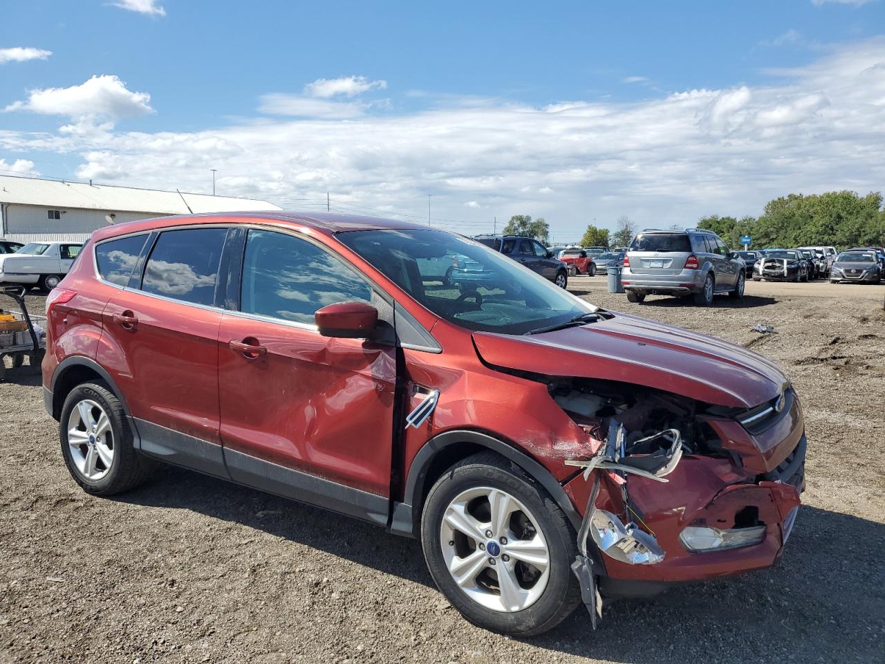 2014 Ford Escape VIN 1FMCU9GX4EUA05321 Copart auction photo, front end / side damage thumbnail 4