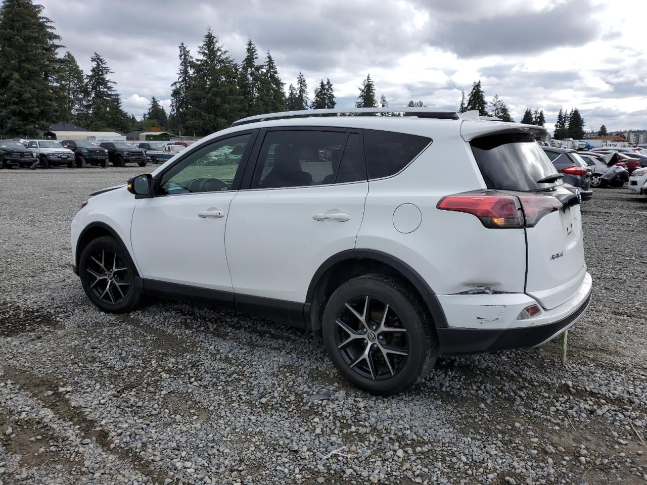 2016 Toyota RAV 4 VIN JTMJFREV6GJ072370 Copart auction photo, front end / side damage thumbnail 2