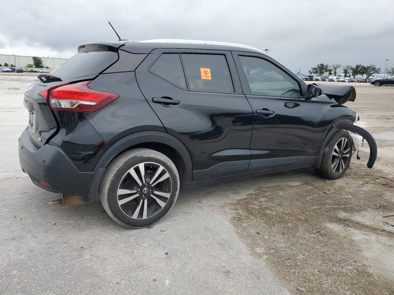 2020 Nissan Kicks VIN 3N1CP5CV6LL566087 Copart auction photo, water/flood / all over damage thumbnail 3