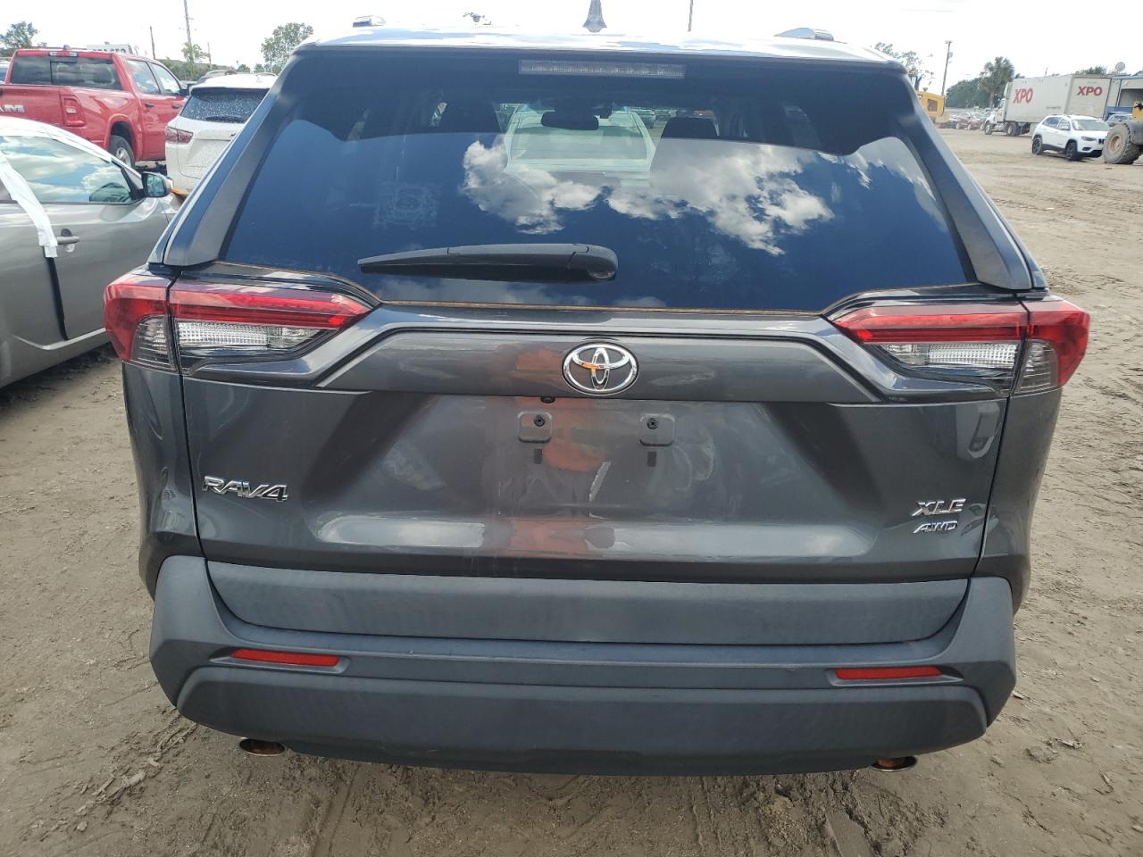2019 Toyota RAV 4 VIN 2T3A1RFV7KC031173 Copart auction photo, water/flood damage thumbnail 6