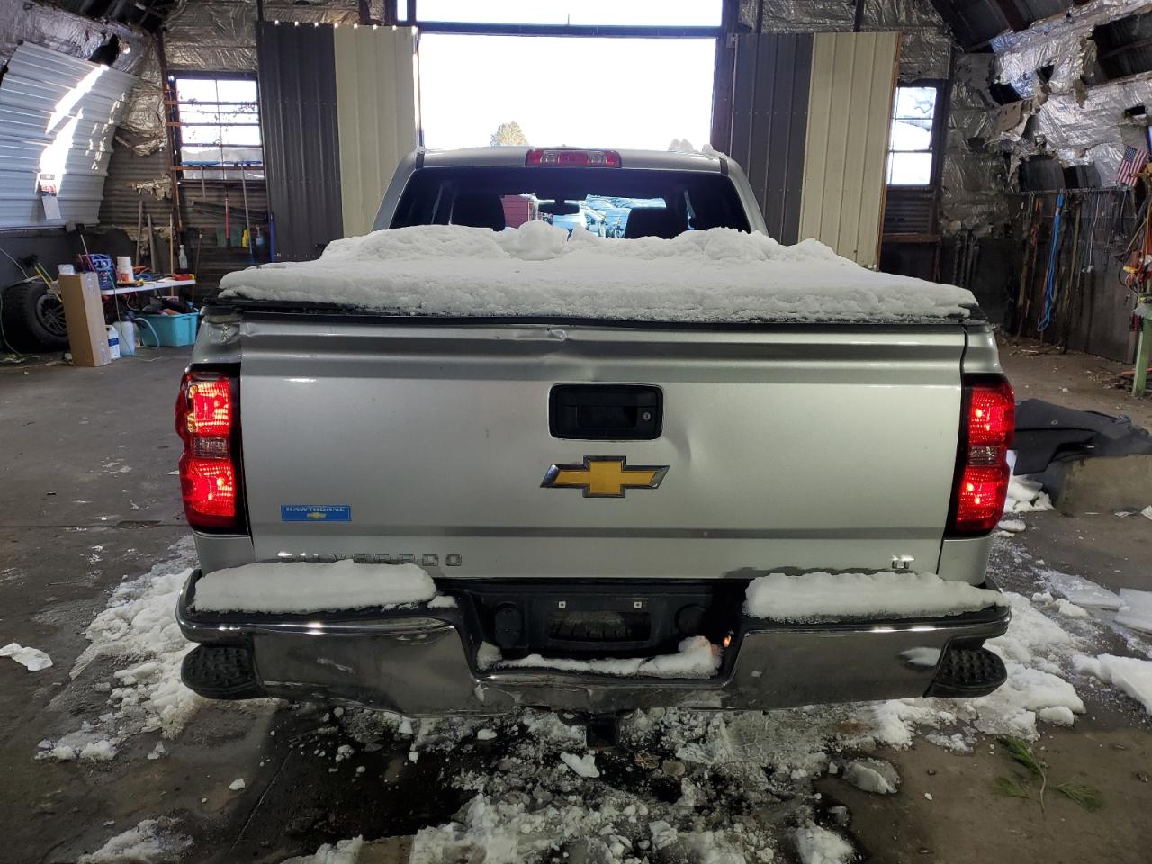 2018 Chevrolet Silverado VIN 3GCUKREC0JG482825 Copart auction photo, side / undercarriage damage thumbnail 6