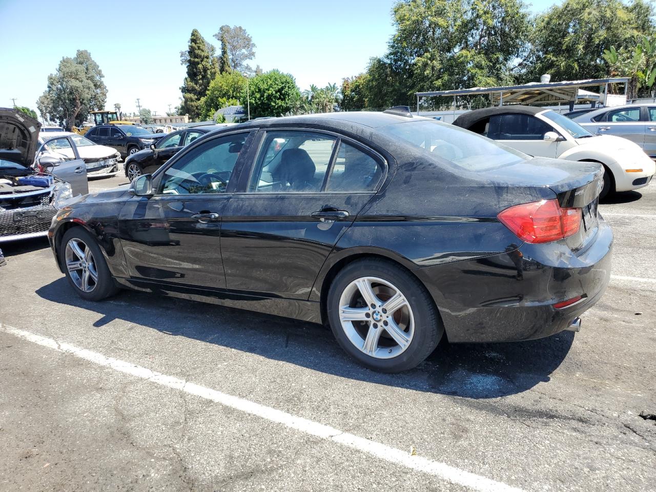 2015 BMW 3er VIN WBA3B1C54FK137151 Copart auction photo, side / minor dent/scratches damage thumbnail 2