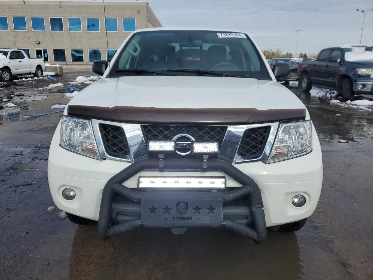 2020 Nissan Navara (Frontier) VIN 1N6ED0FBXLN704102 Copart auction photo, front end damage thumbnail 5