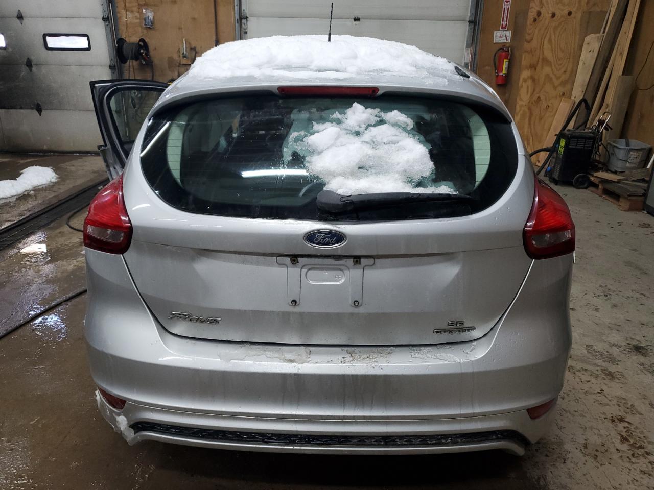 2016 Ford Focus VIN 1FADP3K29GL314760 Copart auction photo, all over / undercarriage damage thumbnail 6