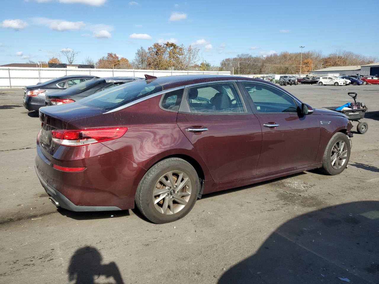 2019 KIA Optima VIN 5XXGT4L37KG365487 Copart auction photo, front end damage thumbnail 3