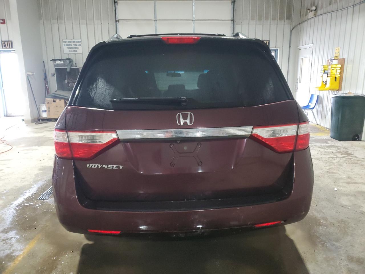 2011 Honda Odyssey VIN 5FNRL5H6XBB076835 Copart auction photo, front end / side damage thumbnail 6