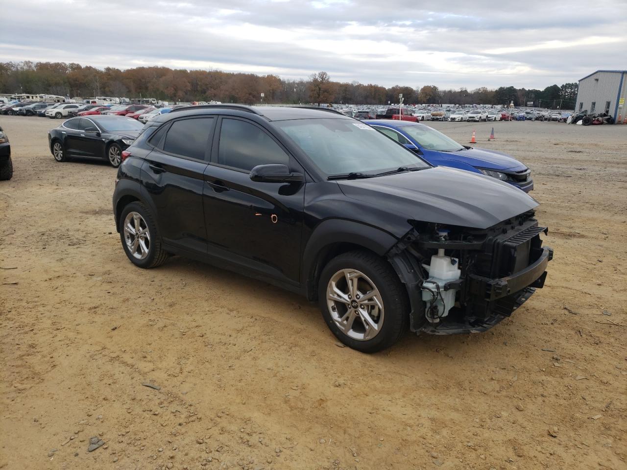 2022 Hyundai Kona VIN KM8K62AB6NU926725 Copart auction photo, front end / side damage thumbnail 4