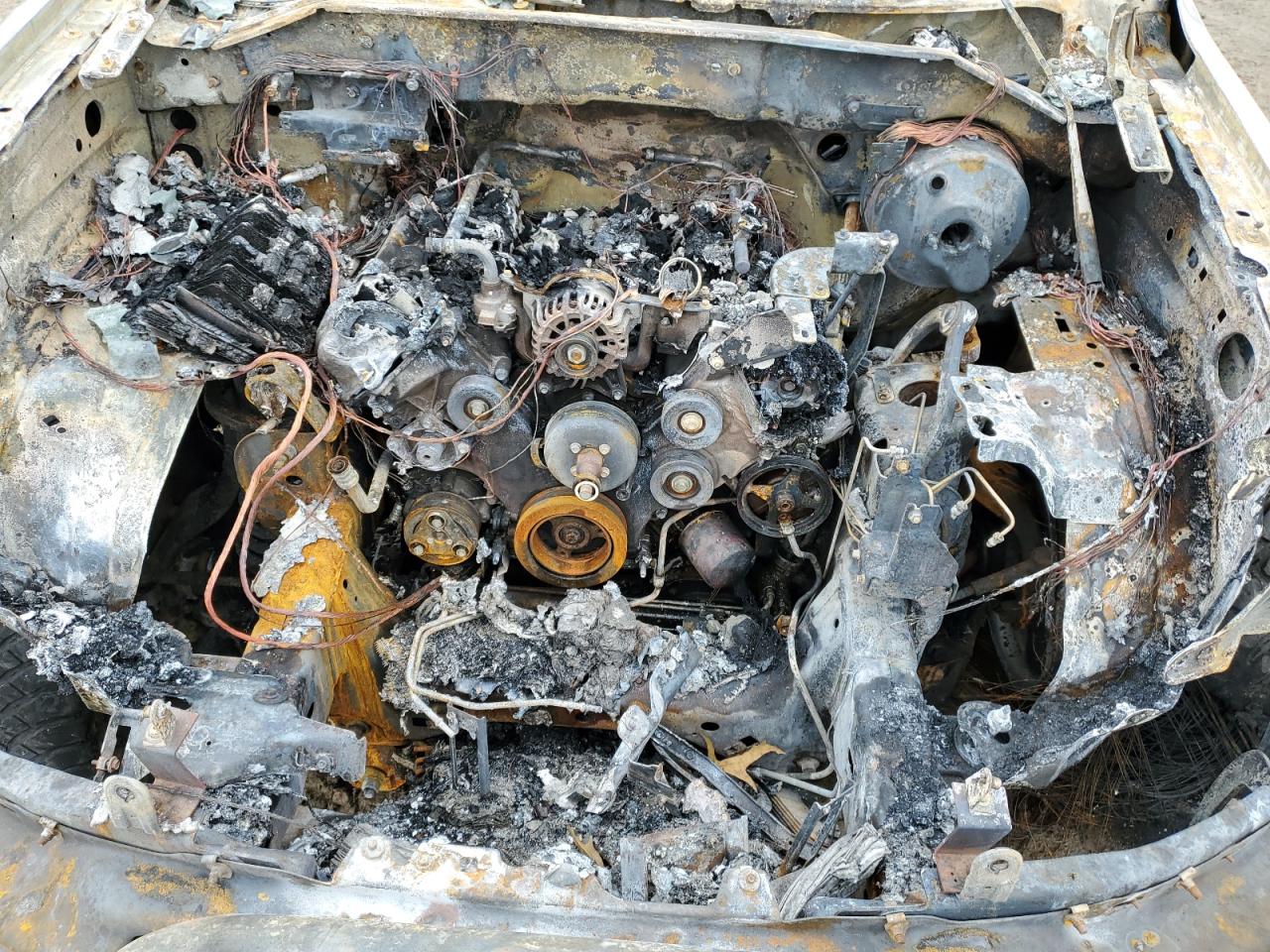 2005 Ford F-150 VIN 1FTPW14575KC37184 Copart auction photo, burn damage thumbnail 12