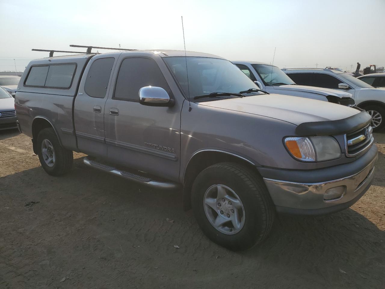 2000 Toyota Tundra VIN 5TBBT4411YS005543 Copart auction photo, front end damage thumbnail 4