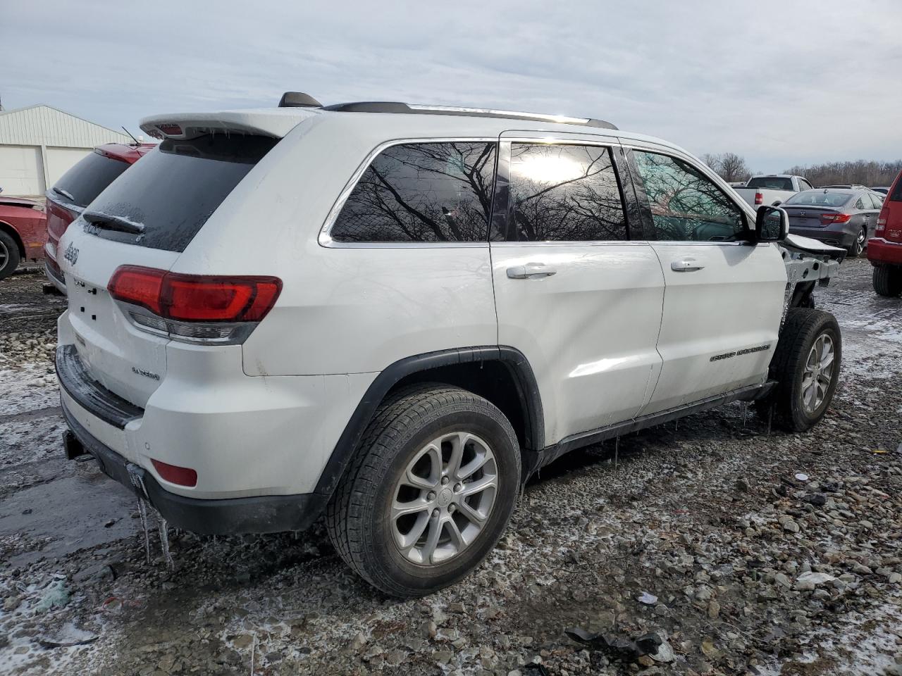 2021 Jeep Grand Cherokee VIN 1C4RJFAG9MC840625 Copart auction photo, front end / minor dent/scratches damage thumbnail 3