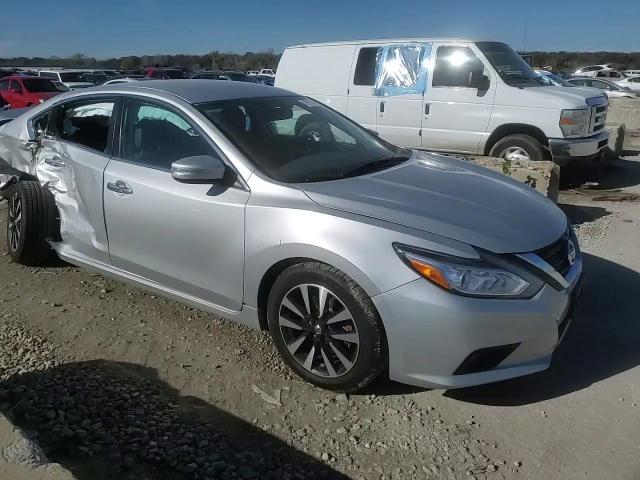 2018 Nissan Altima VIN 1N4AL3AP4JC227707 Copart auction photo, side / rear end damage thumbnail 11