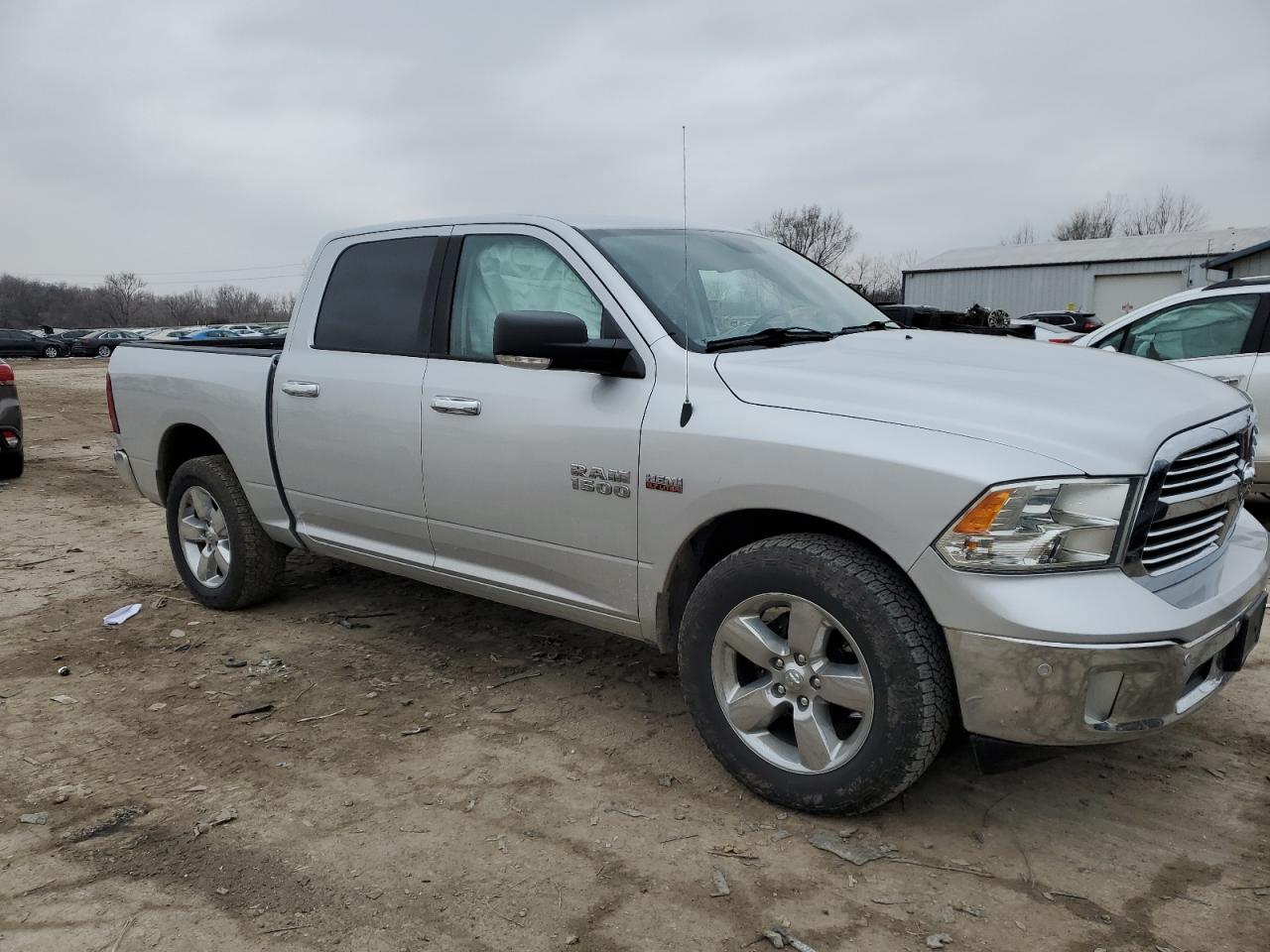 2016 RAM 1500 VIN 1C6RR7LT5GS130504 Copart auction photo, front end damage thumbnail 4