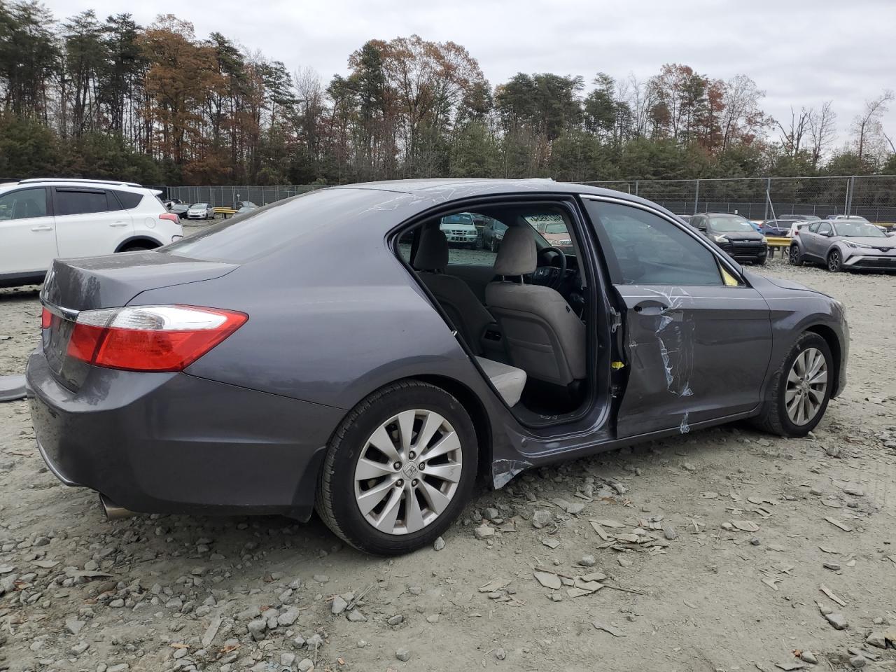 2013 Honda Accord VIN 1HGCR2F76DA005949 Copart auction photo, side / minor dent/scratches damage thumbnail 3