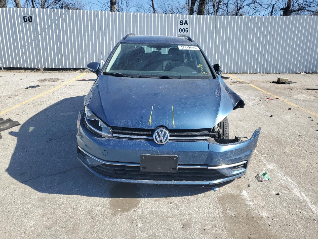 2019 Volkswagen Golf VIN 3VWY57AU6KM512342 Copart auction photo, front end / side damage thumbnail 5