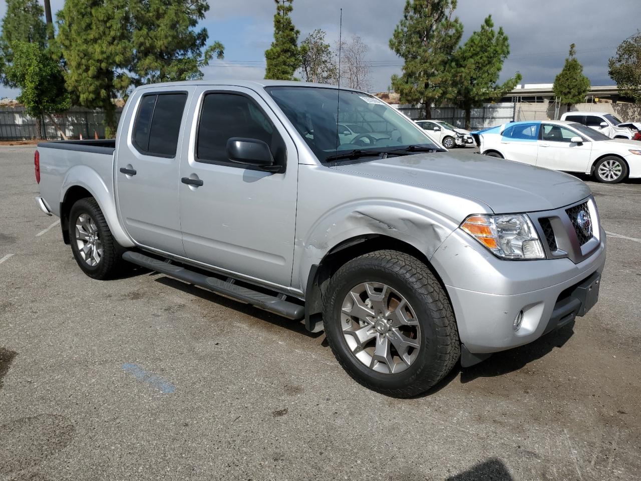 2020 Nissan Navara (Frontier) VIN 1N6ED0EA0LN713173 Copart auction photo, all over damage thumbnail 4